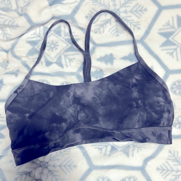 Lululemon flow Y energy bra 🍋 - Picture 2 of 3